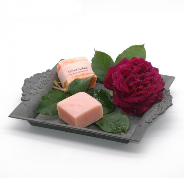 Dornröschen - Rosenseife mit Sheabutter